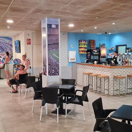 Bonito Apartamento Con Piscina Salou Dış mekan fotoğraf