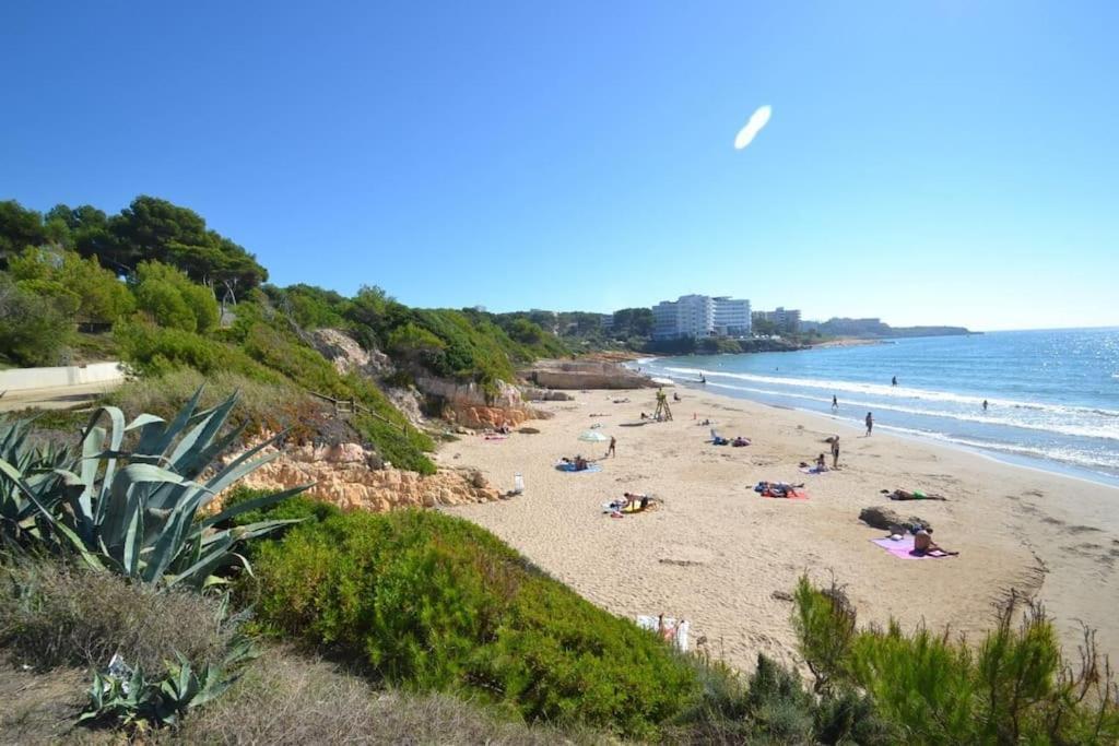 Bonito Apartamento Con Piscina Salou Dış mekan fotoğraf