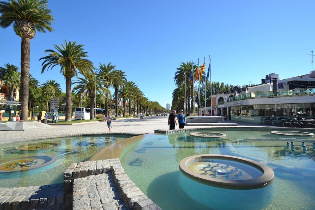 Bonito Apartamento Con Piscina Salou Dış mekan fotoğraf