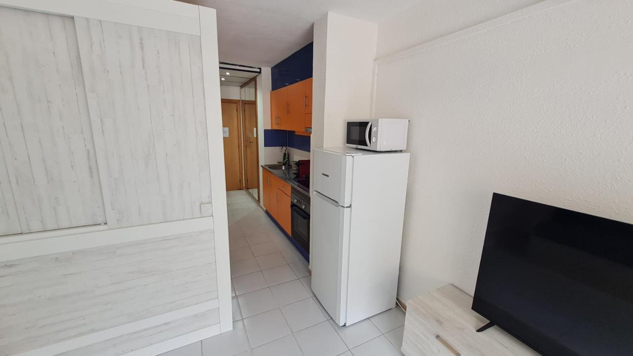 Bonito Apartamento Con Piscina Salou Dış mekan fotoğraf