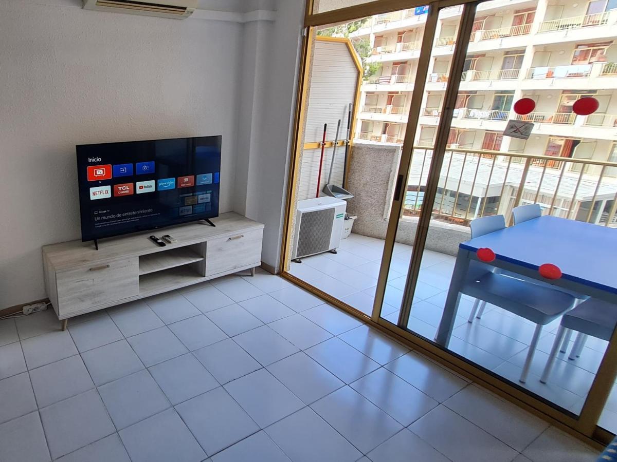 Bonito Apartamento Con Piscina Salou Dış mekan fotoğraf
