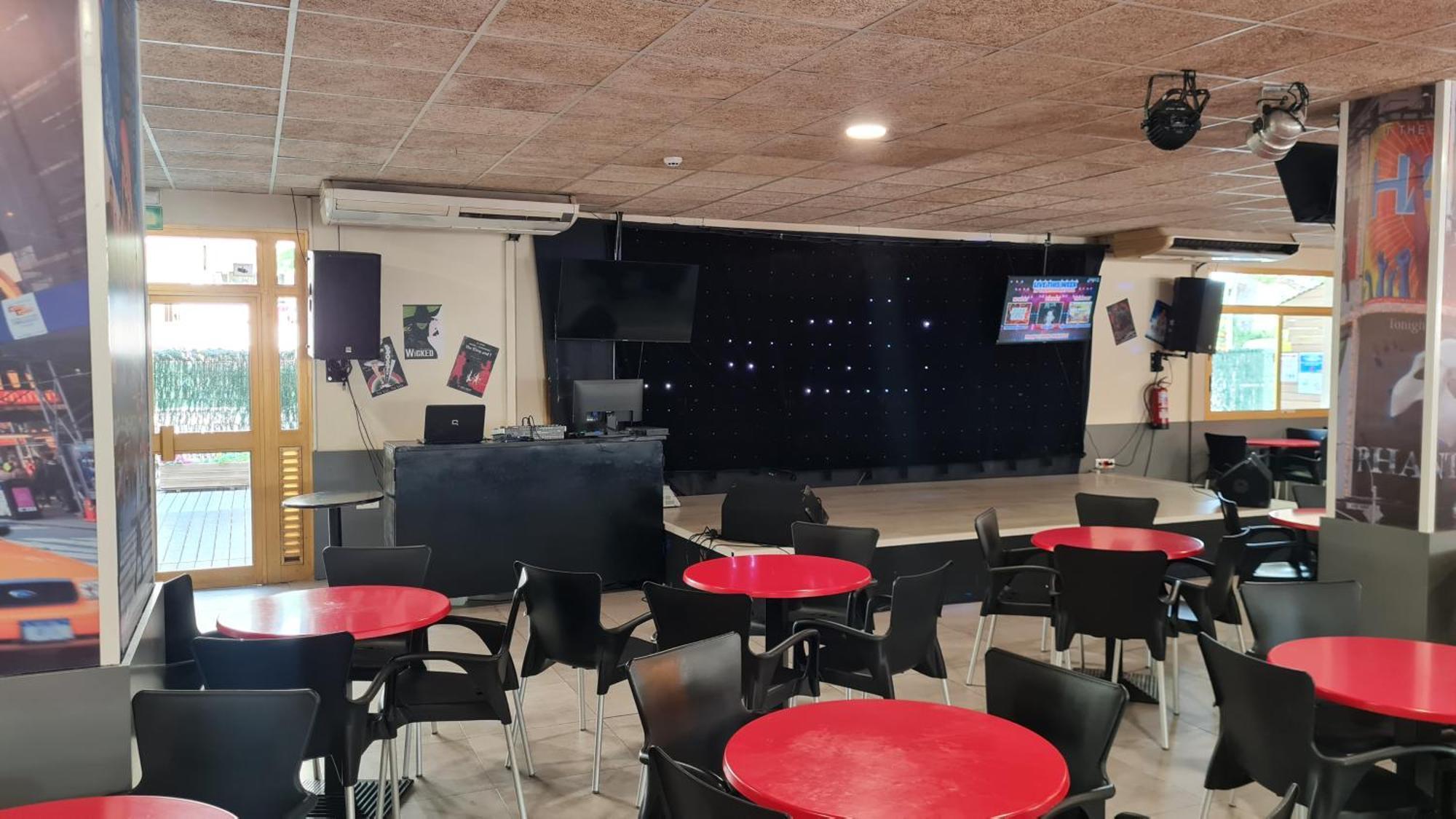 Bonito Apartamento Con Piscina Salou Dış mekan fotoğraf